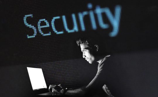 hacking-2964100_1280 hacking-2964100_1280